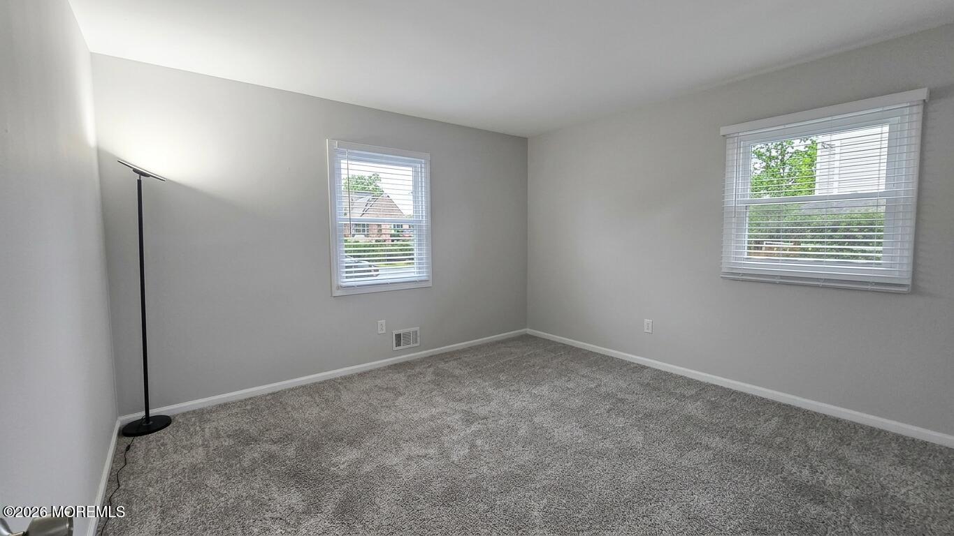 1032 Valley Stream Road Toms River, NJ 08753 - Photo 15 of 22 Gemini_Generated_Image_zh3zdczh3zdczh3z