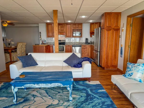 $1,200,000 | 815 East Lake Mitchell Drive, Cadillac, MI 49601