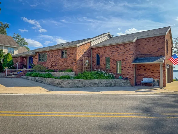 $1,200,000 | 815 East Lake Mitchell Drive, Cadillac, MI 49601