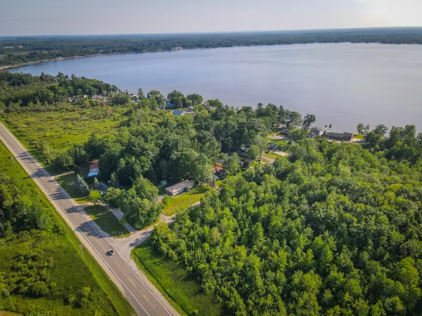 $1,200,000 | 815 East Lake Mitchell Drive, Cadillac, MI 49601