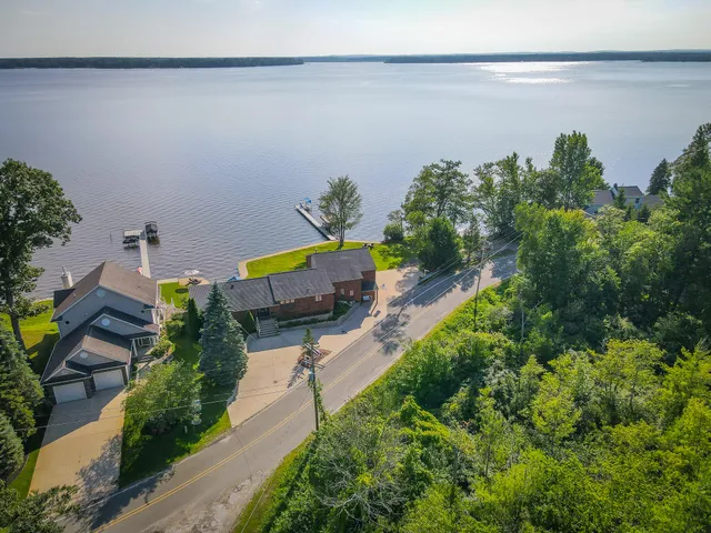 $1,200,000 | 815 East Lake Mitchell Drive, Cadillac, MI 49601