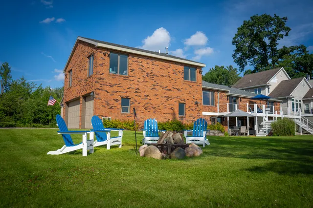 $1,200,000 | 815 East Lake Mitchell Drive, Cadillac, MI 49601