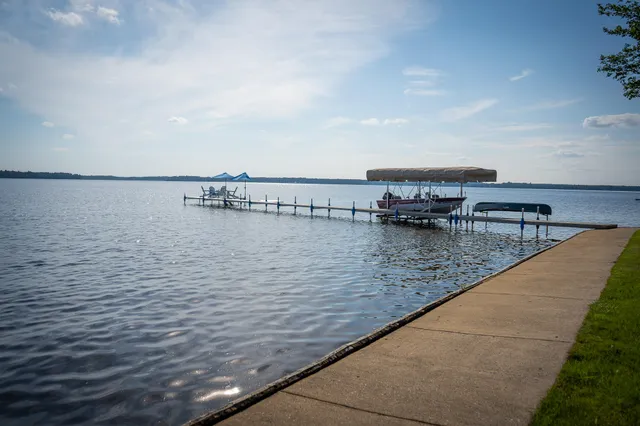 $1,200,000 | 815 East Lake Mitchell Drive, Cadillac, MI 49601