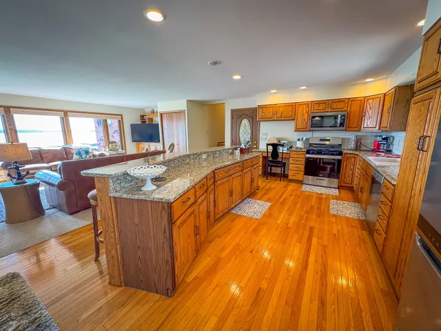 $1,200,000 | 815 East Lake Mitchell Drive, Cadillac, MI 49601