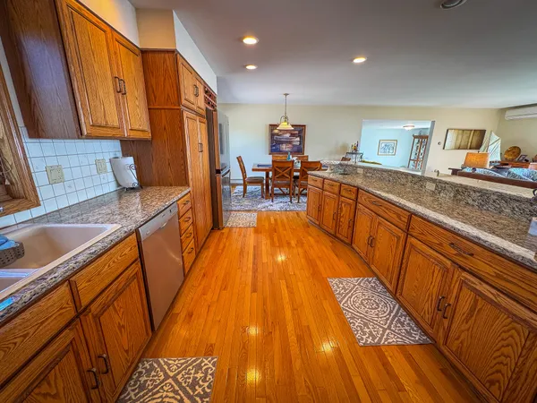 $1,200,000 | 815 East Lake Mitchell Drive, Cadillac, MI 49601