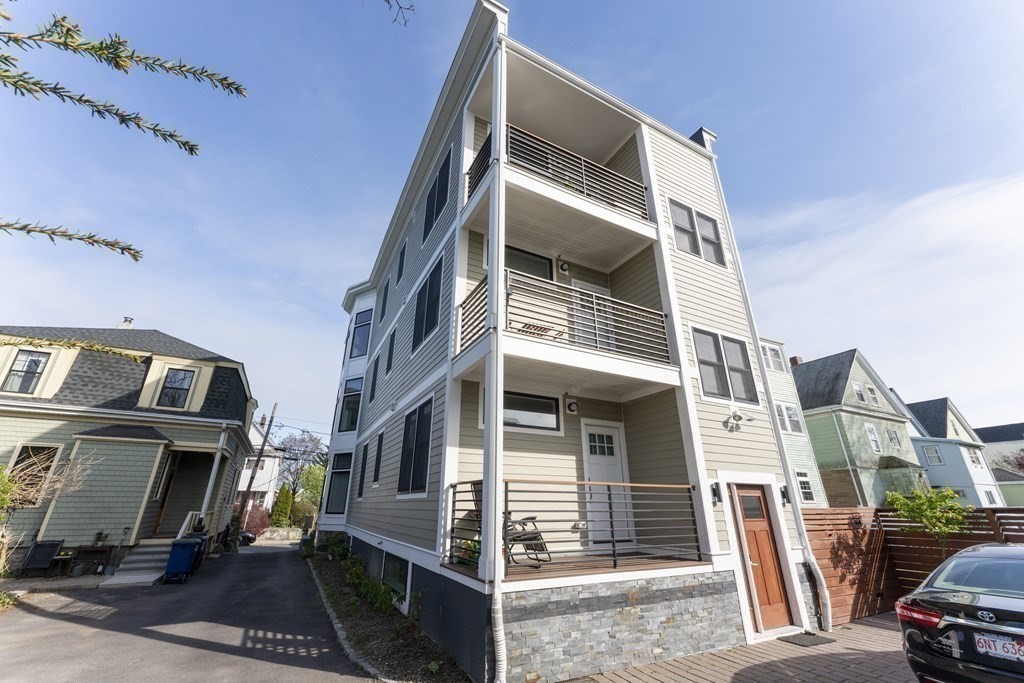 86 Fremont Street, Unit 2 Somerville, MA 02145 - Photo 27 of 29