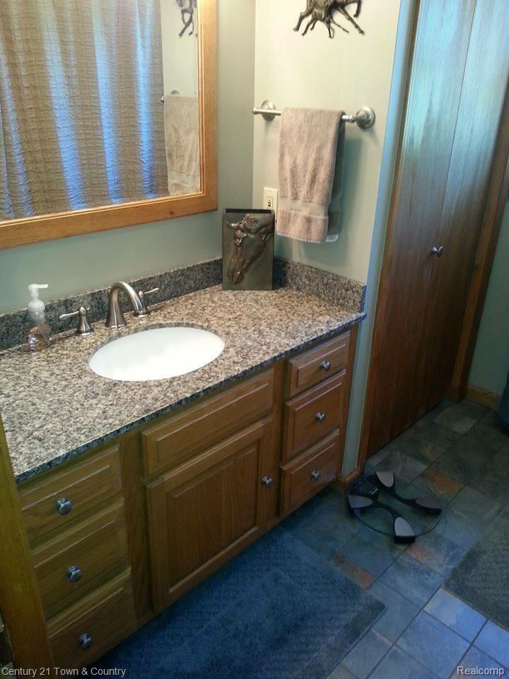 53455 Card Road Macomb, MI 48042 - Photo 8 of 24 3.JPG