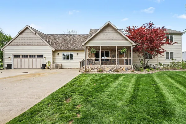 $874,900 | 24219 Findley Road, Sturgis, MI 49091