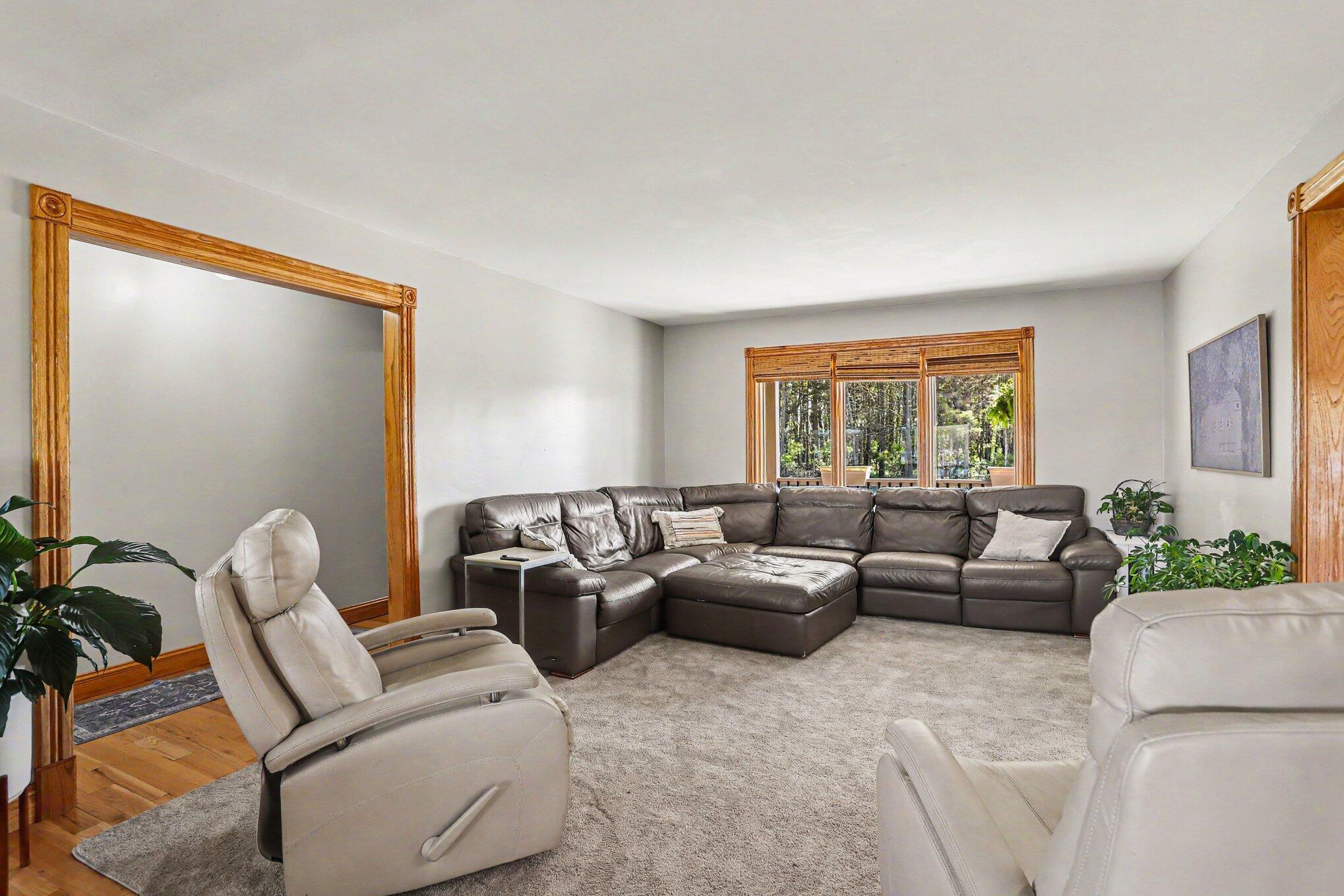24219 Findley Road Sturgis, MI 49091 - Photo 4 of 28 004_file_6350