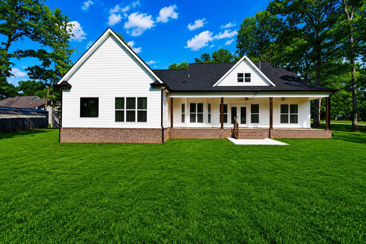 855 Greenwood Road Tullahoma, TN 37388 - Photo 5 of 59
