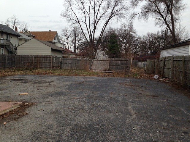 554 Spring Street Aurora, IL 60505 - Photo 11 of 12