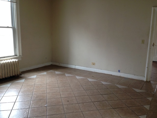 554 Spring Street Aurora, IL 60505 - Photo 8 of 12