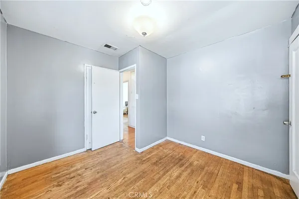 a view of empty room