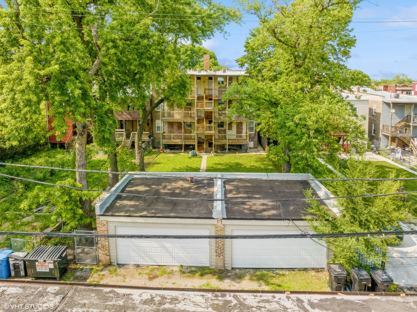 5029 West Washington Boulevard, Unit 1E Chicago, IL 60644 - Photo 24 of 26 a view of a yard with large trees