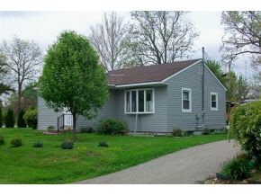 630 West 9th Street Rochester, IN 46975 - Photo 1 of 1