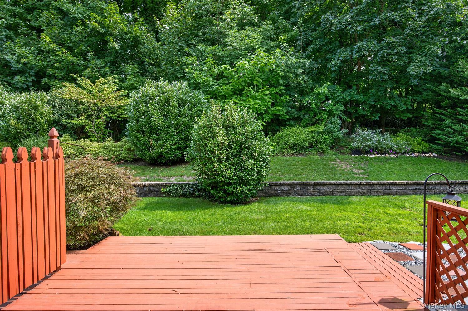108 Spring Road Huntington, NY 11743 - Photo 30 of 30 Gallery Image 30