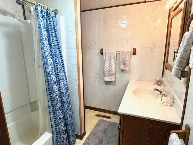 $118,500 | 401 South Main Street, Badger, MN 56714