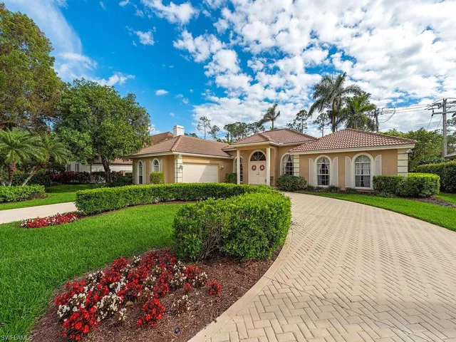$1,349,000 | 143 Edgemere Way South, Naples, FL 34105