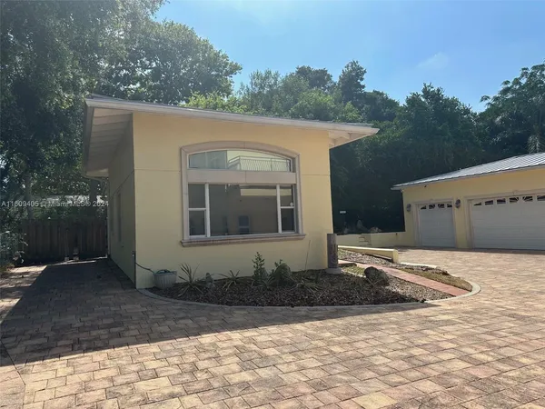 $1,775,000 | 1613 Indian River Drive, Cocoa, FL 32922