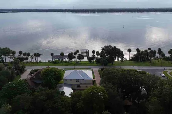 $1,775,000 | 1613 Indian River Drive, Cocoa, FL 32922