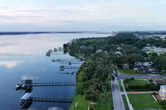 $1,775,000 | 1613 Indian River Drive, Cocoa, FL 32922