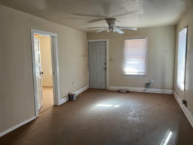 $31,500 | 340 West Panhandle Street, Slaton, TX 79364