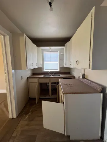 $31,500 | 340 West Panhandle Street, Slaton, TX 79364