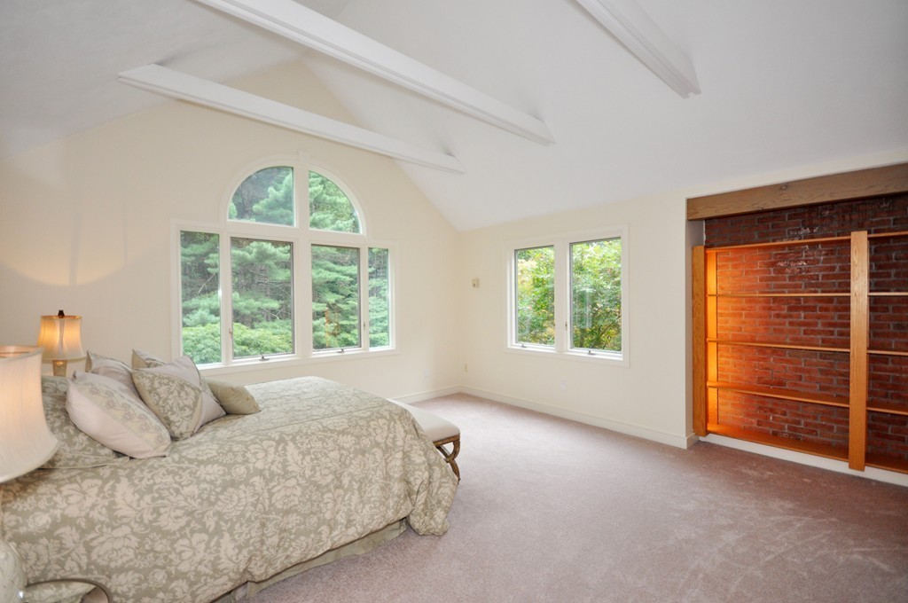 84 Esterbrook Road Acton, MA 01720 - Photo 11 of 29 Gallery Image 11