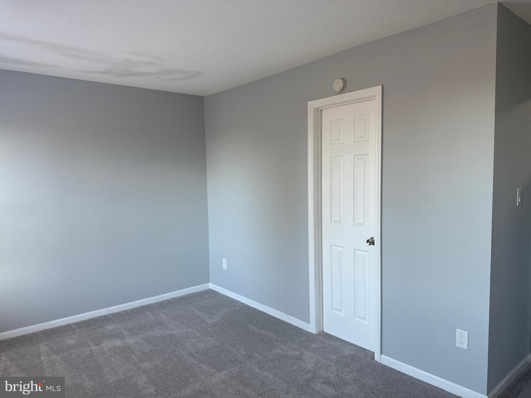 1935 Winslow Court Woodbridge, VA 22191 - Photo 15 of 34 a view of an empty room