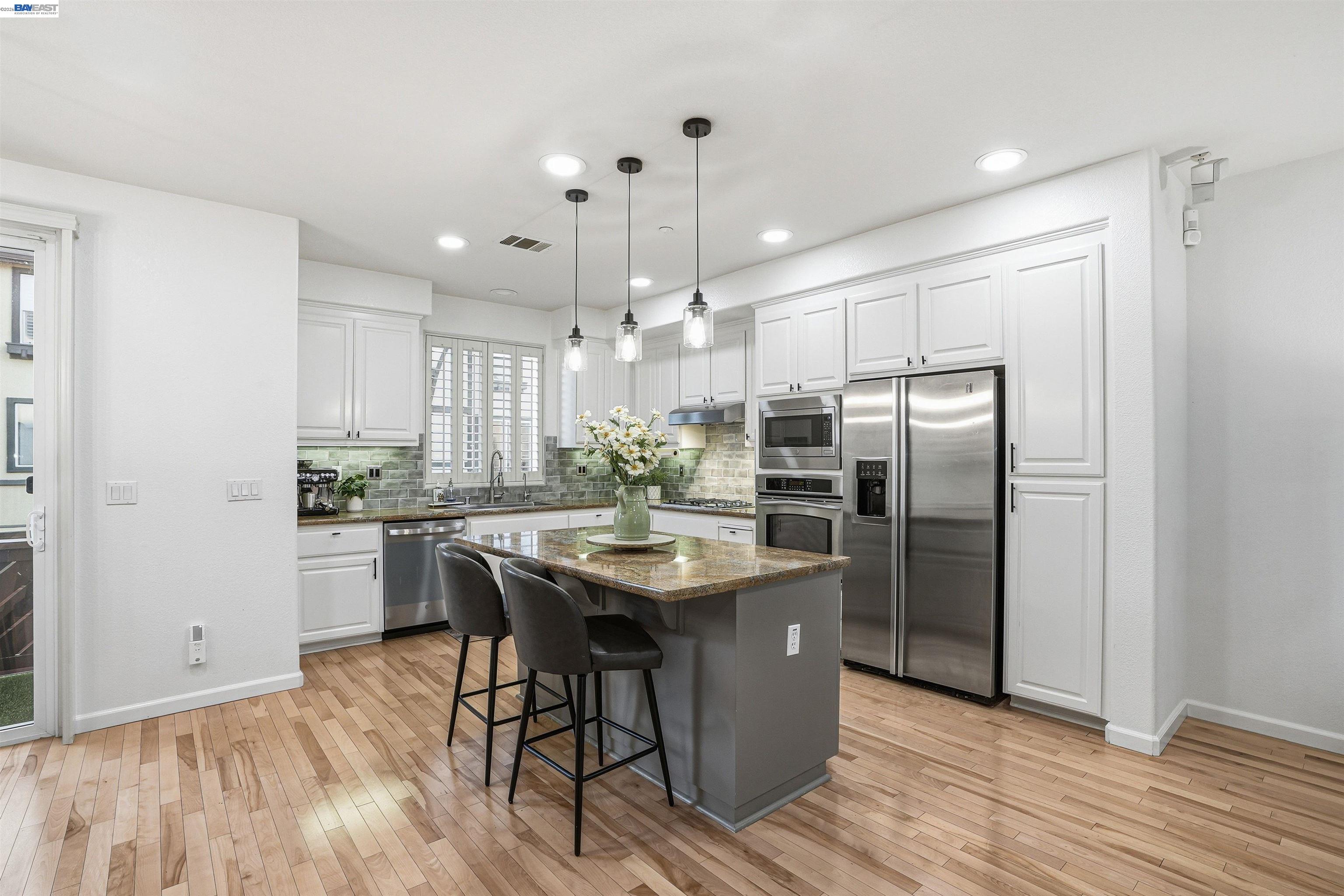 147 Landsdowne Loop San Ramon, CA 94582 - Photo 8 of 28
