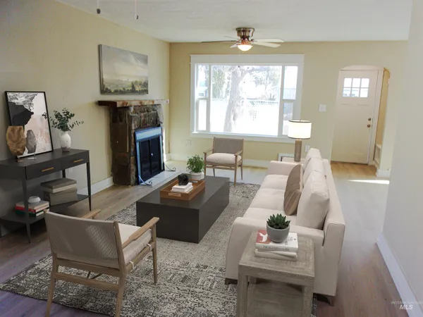 $339,900 | 605 North 6th Street, Parma, ID 83660