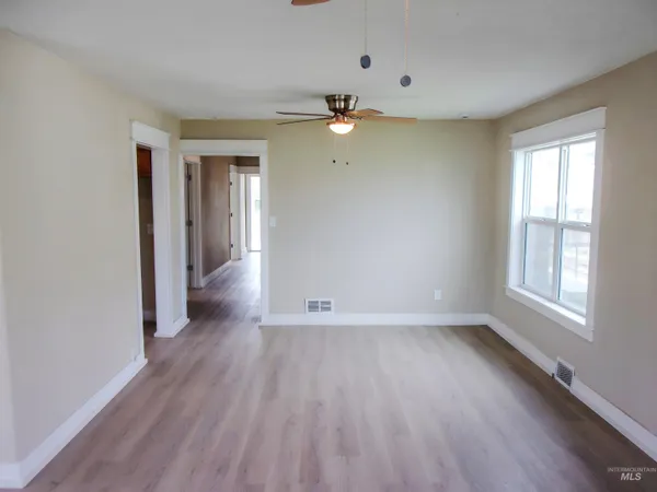 $339,900 | 605 North 6th Street, Parma, ID 83660