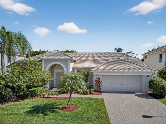 $720,000 | 7128 Brunswick Circle, Boynton Beach, FL 33472