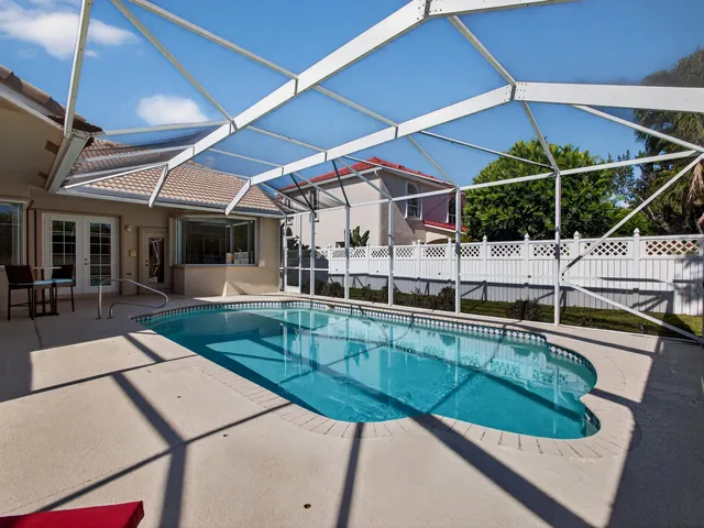 $720,000 | 7128 Brunswick Circle, Boynton Beach, FL 33472