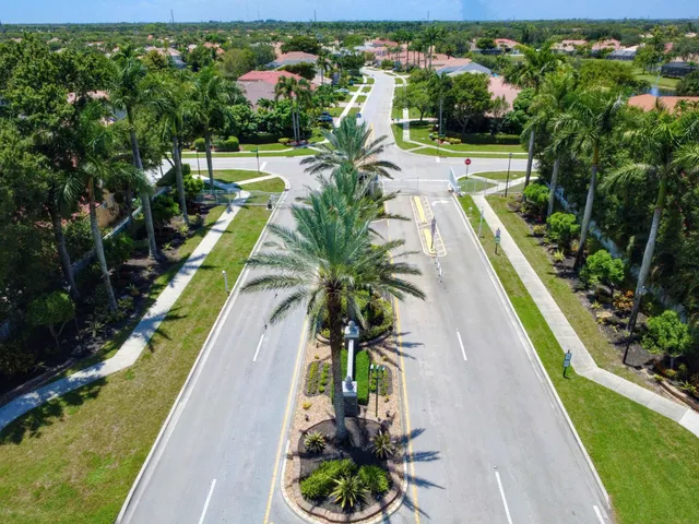 $720,000 | 7128 Brunswick Circle, Boynton Beach, FL 33472