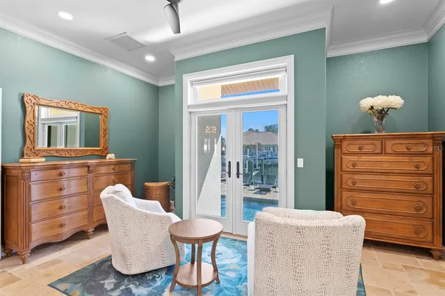 $2,840,000 | 2028 Illinois Avenue Northeast, St. Petersburg, FL 33703