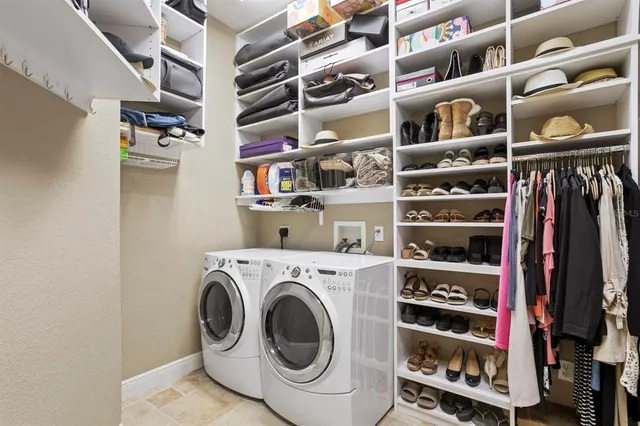 $2,840,000 | 2028 Illinois Avenue Northeast, St. Petersburg, FL 33703