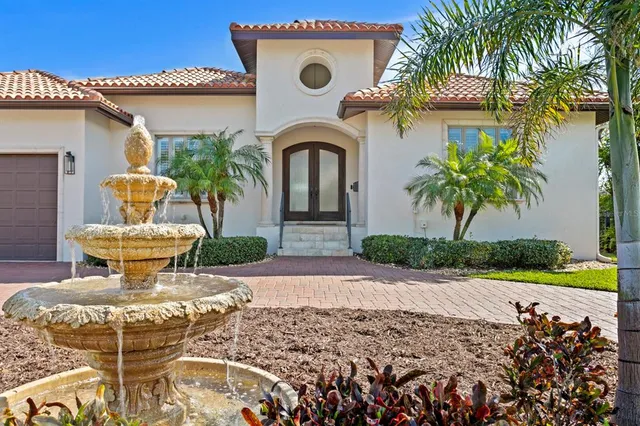 $2,840,000 | 2028 Illinois Avenue Northeast, St. Petersburg, FL 33703