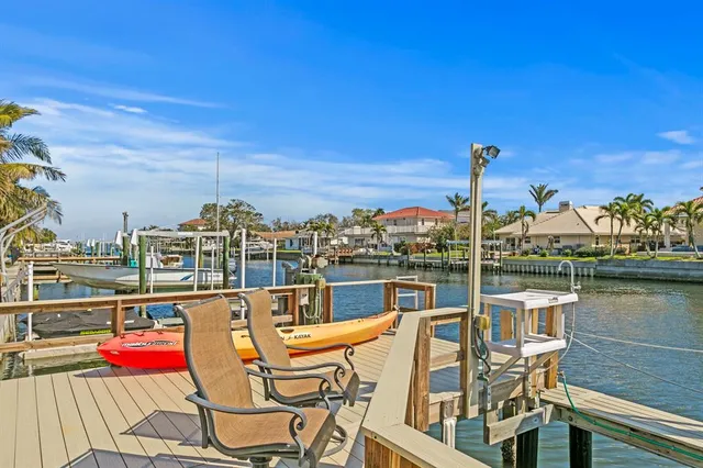 $2,840,000 | 2028 Illinois Avenue Northeast, St. Petersburg, FL 33703