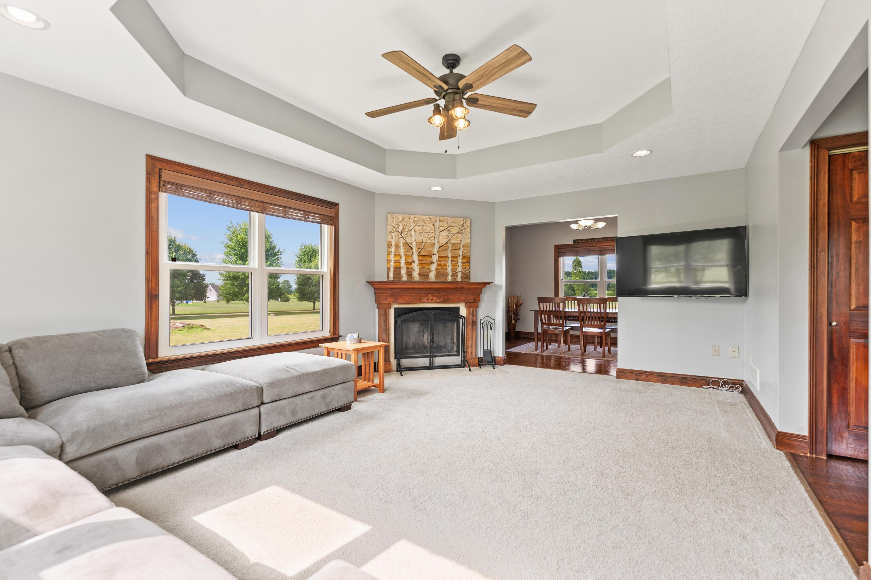 4677 State Rte 61 Sunbury, OH 43074 - Photo 16 of 104 Great Room