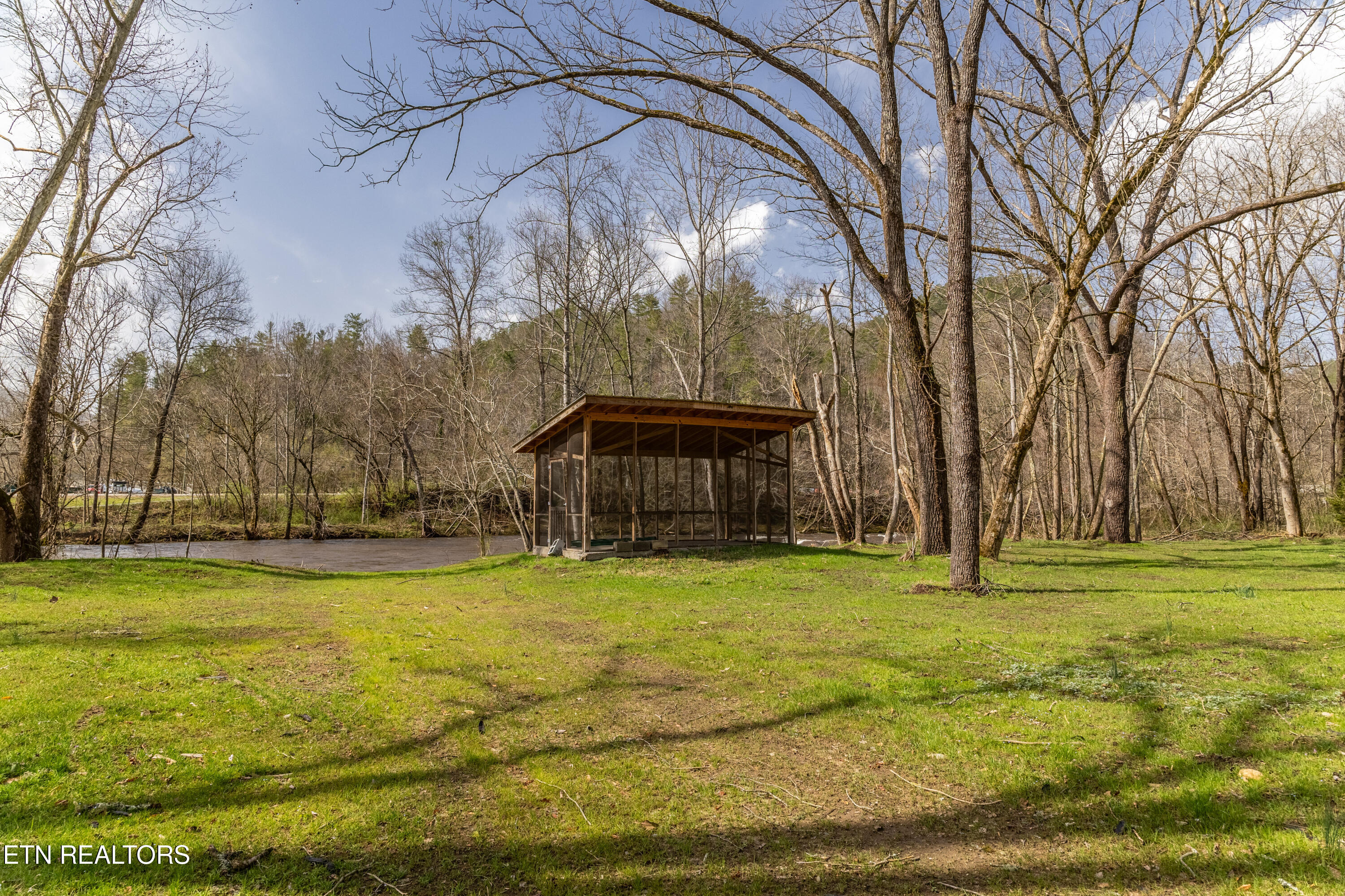 248 Cameron Road Townsend, TN 37882 - Photo 1 of 35 townsend-11