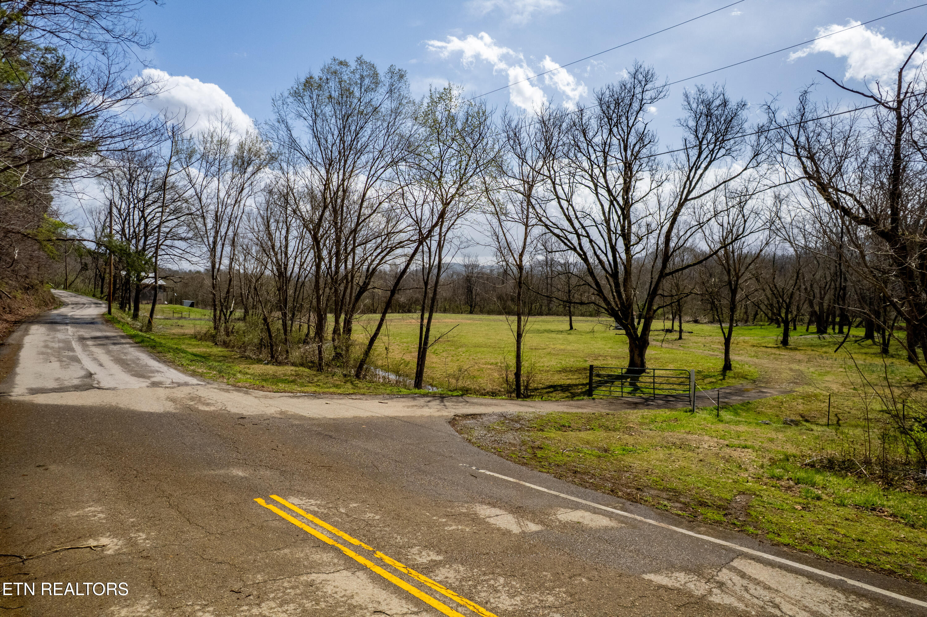 248 Cameron Road Townsend, TN 37882 - Photo 30 of 35 townsend-29
