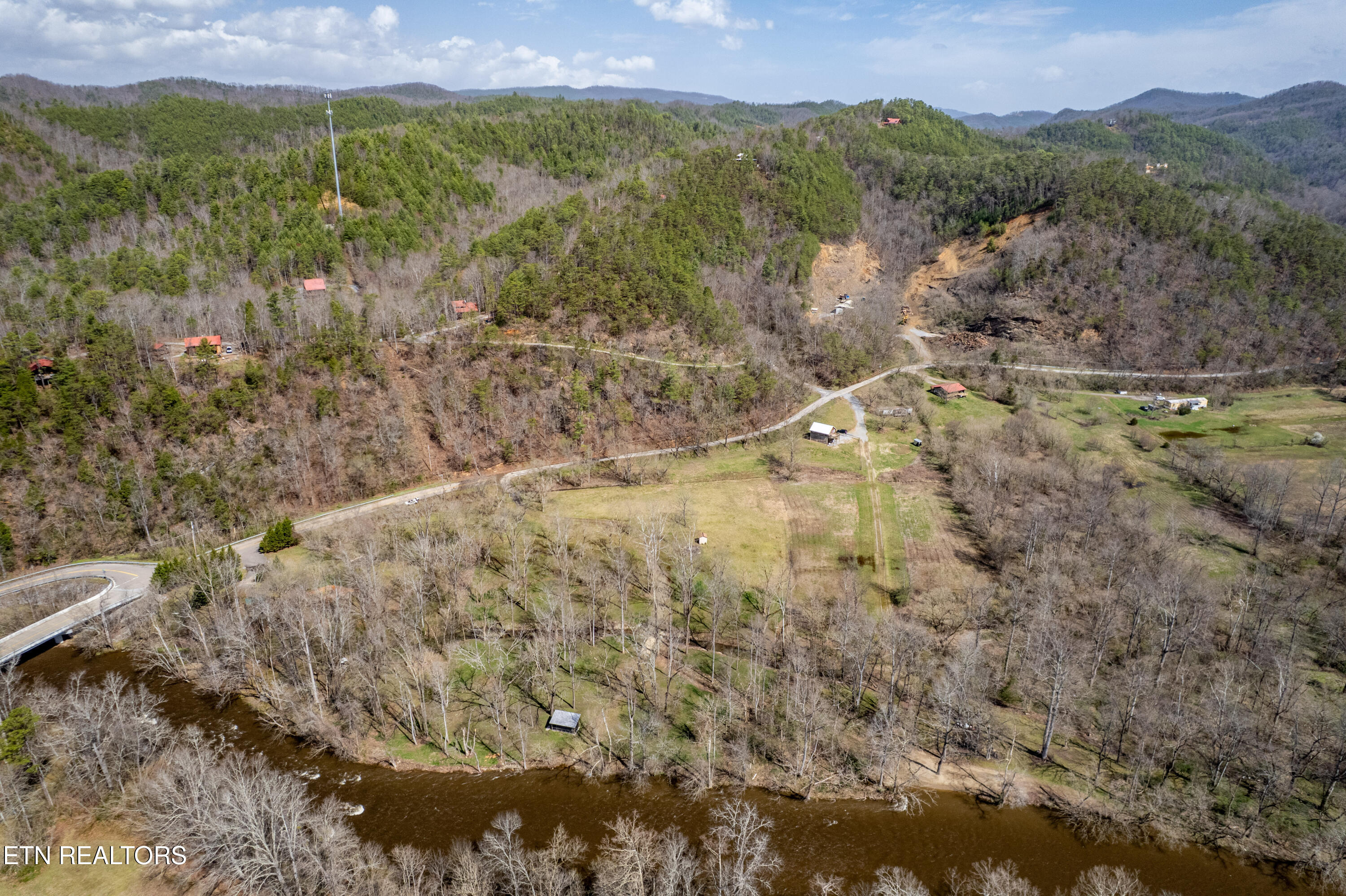 248 Cameron Road Townsend, TN 37882 - Photo 7 of 35 townsend-50