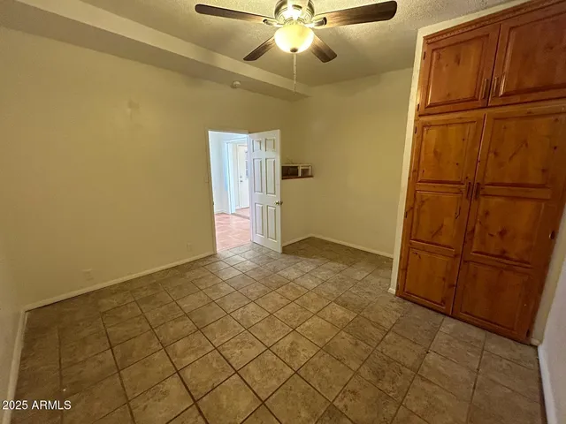 $1,100 | 1957 North Douglas Avenue, Douglas, AZ 85607