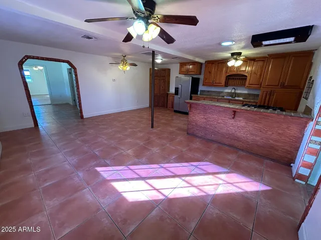 $1,100 | 1957 North Douglas Avenue, Douglas, AZ 85607