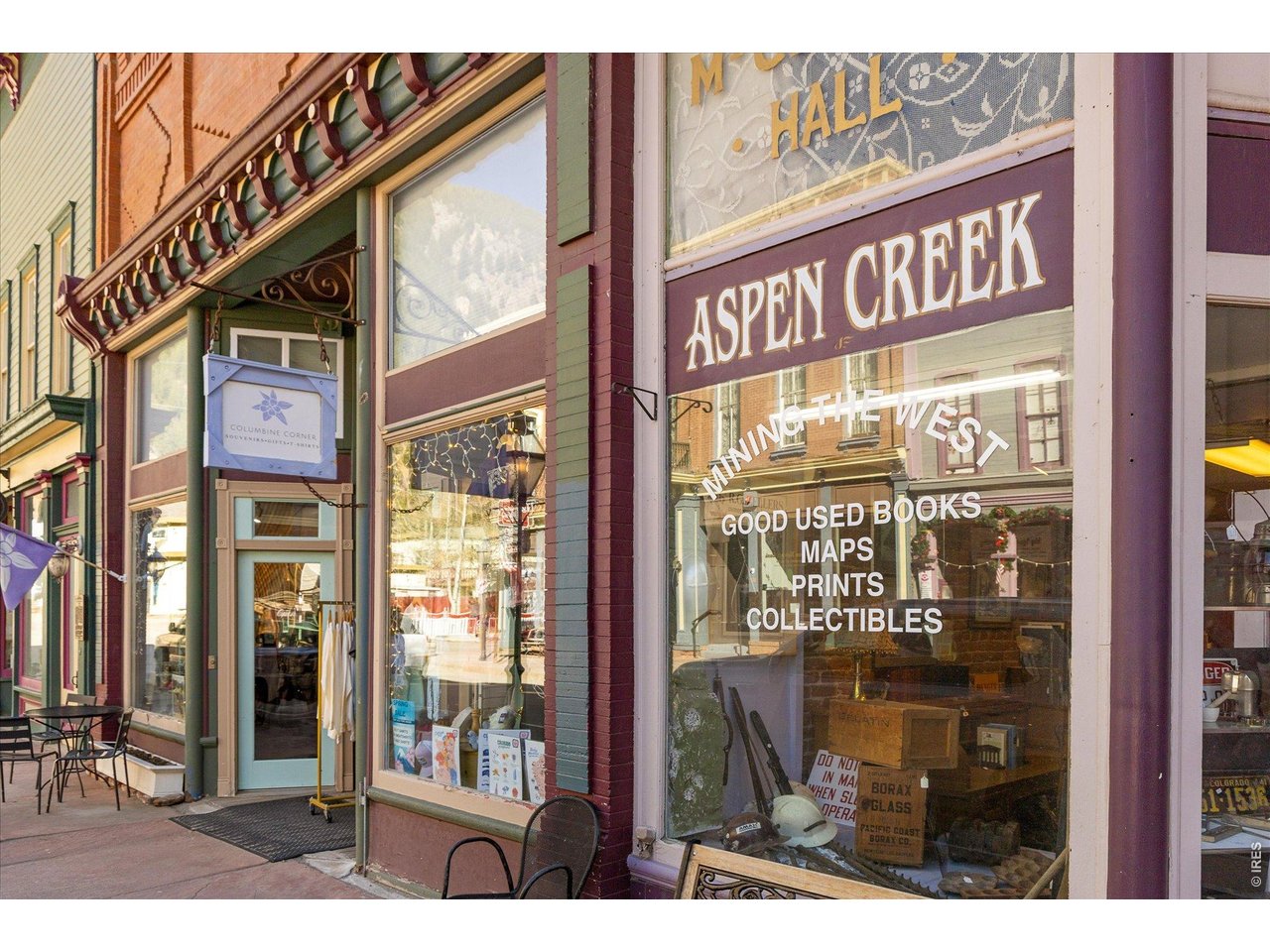 2121 Hummingbird Way, Unit 201 Georgetown, CO 80444 - Photo 32 of 37 a view of a street sign