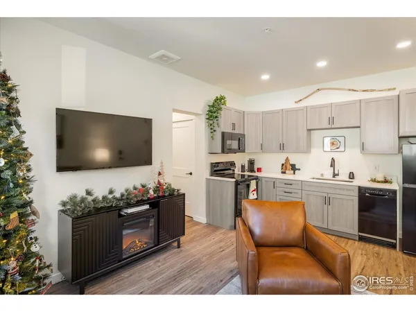 $415,000 | 2121 Hummingbird Way, Unit 201, Georgetown, CO 80444