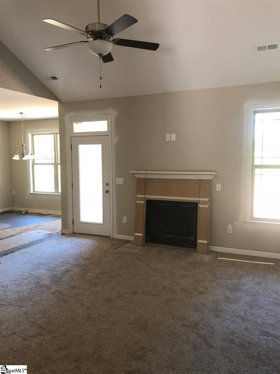 890 North Rutherford Road, Unit 3 Taylors, SC 29687 - Photo 6 of 8