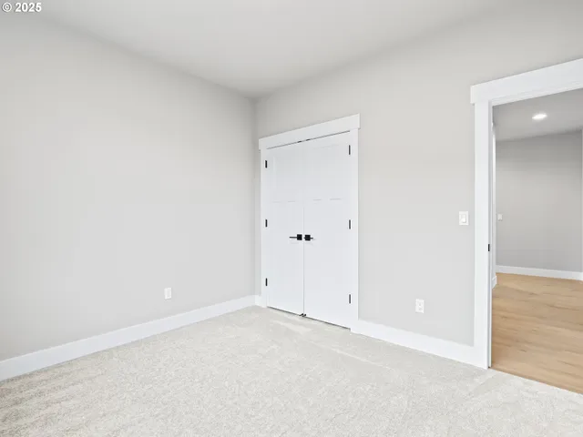 $699,850 | 2891 Northeast Currin Creek Drive, Unit 4, Estacada, OR 97023