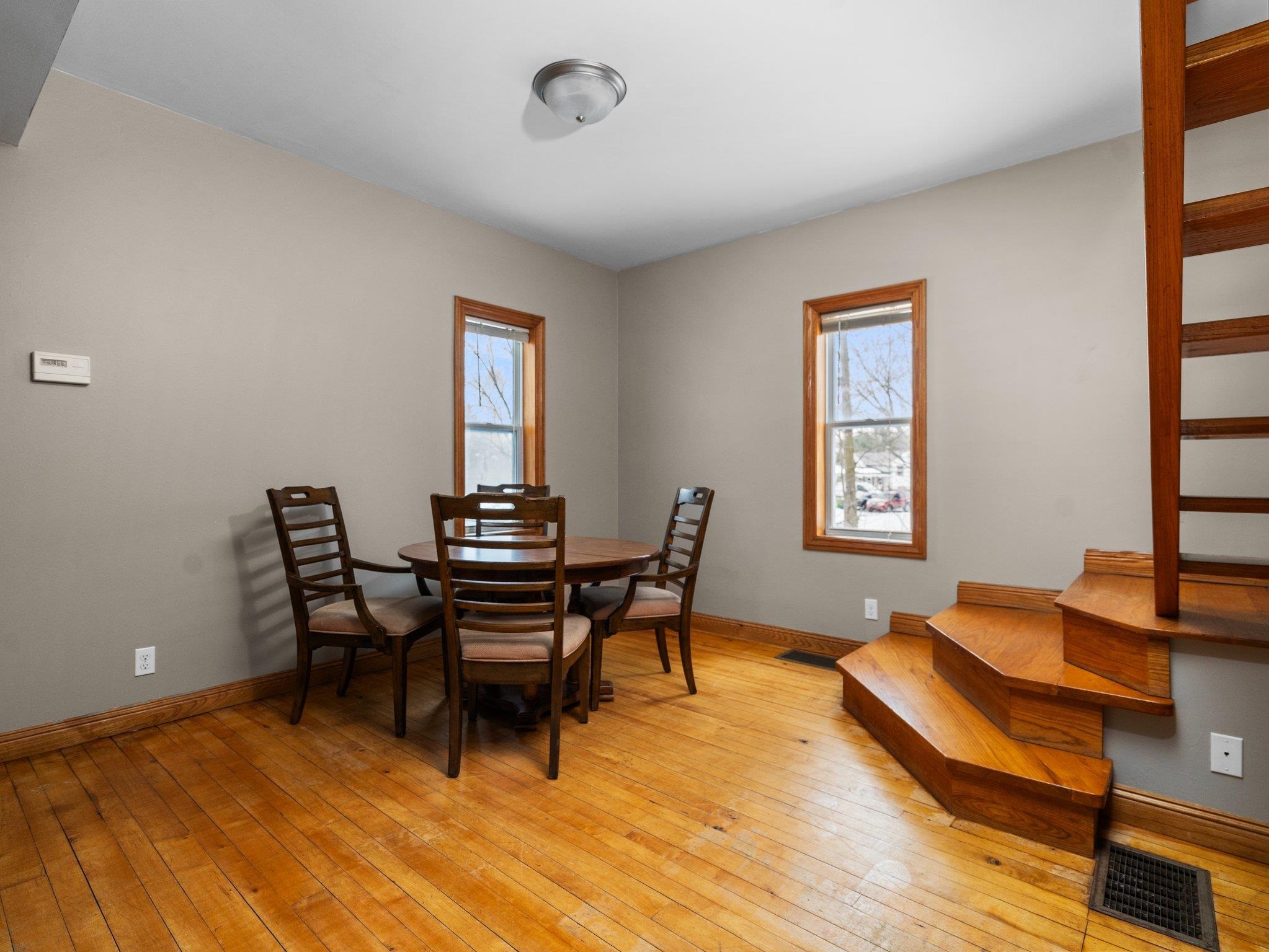 2915 East Hammond Road Traverse City, MI 49686 - Photo 8 of 42